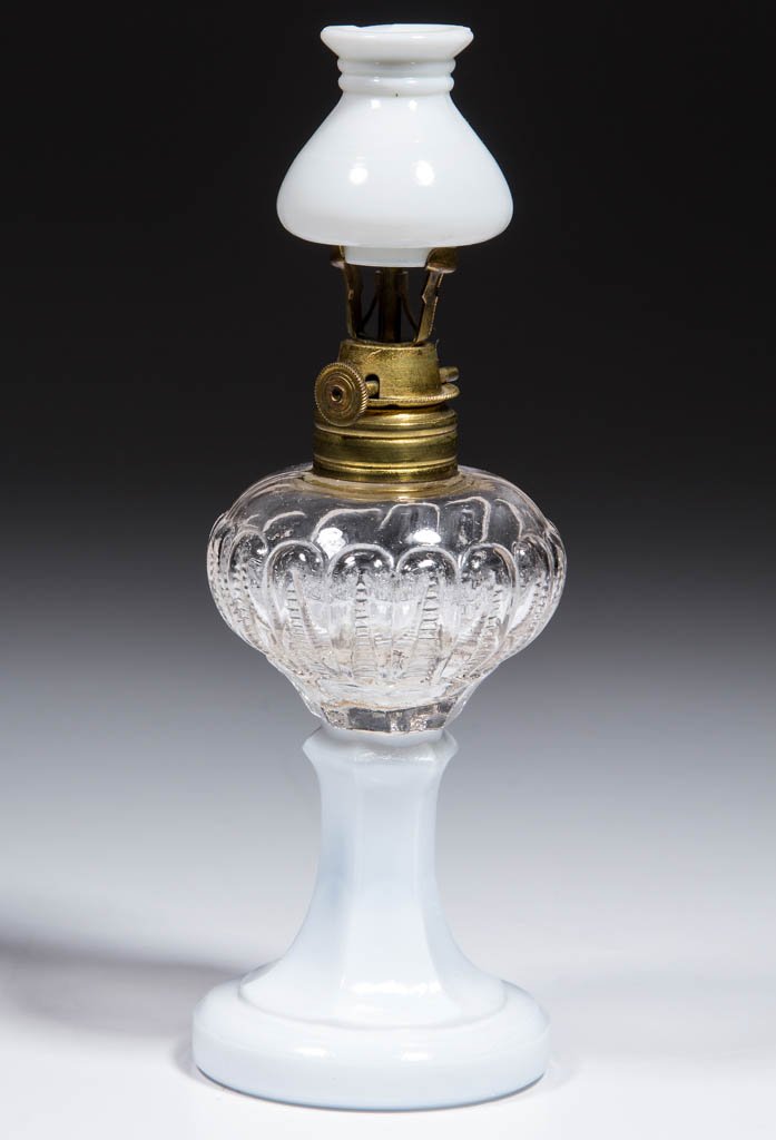 LOOPED ZIPPER MINIATURE STAND LAMP (1 of 1)