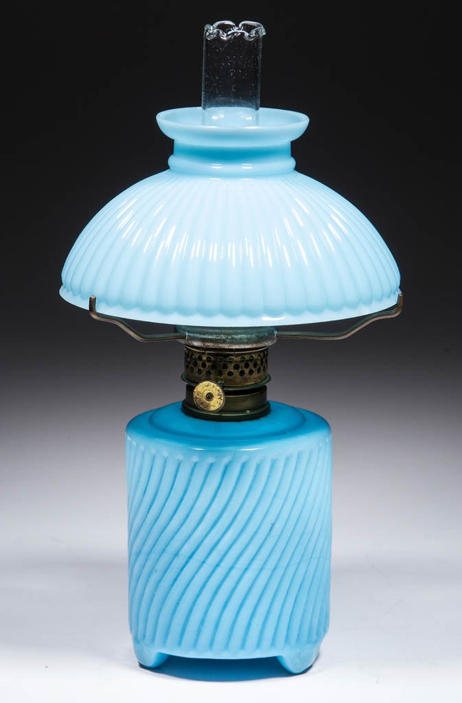 SWIRLED RIB MINIATURE LAMP (1 of 1)