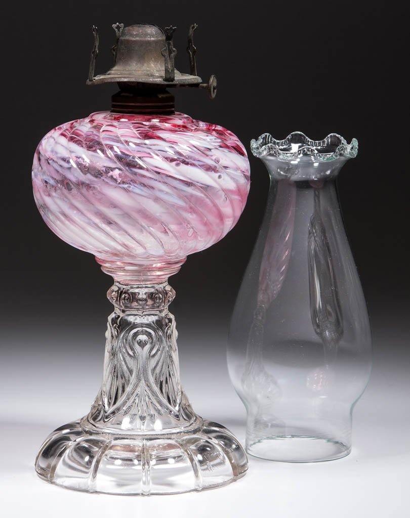 SHELDON SWIRL KEROSENE STAND LAMP (1 of 1)