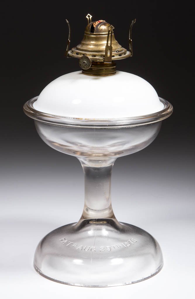 PATENTED ATTERBURY KEROSENE STAND LAMP (1 of 1)