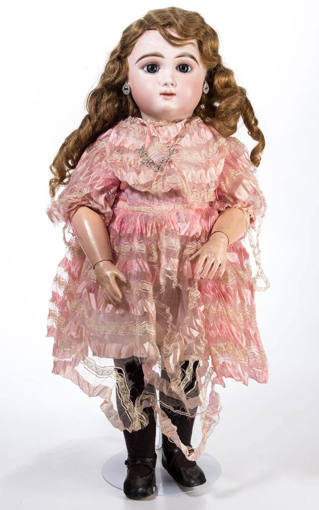 MAY FRERES FRENCH BISQUE-HEAD DOLL (1 of 4)