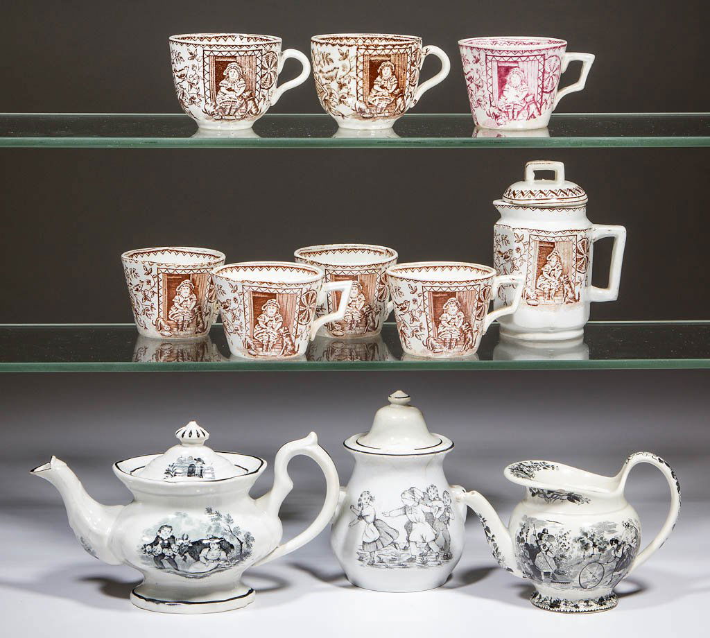 ENGLISH TRANSFER-PRINTED CHILDREN'S TOY CERAMIC TEA (1 of 1)