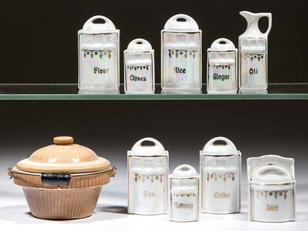 ASSORTED CHILDREN'S TOY CERAMIC KITCHEN ARTICLES, LOT (1 of 1)