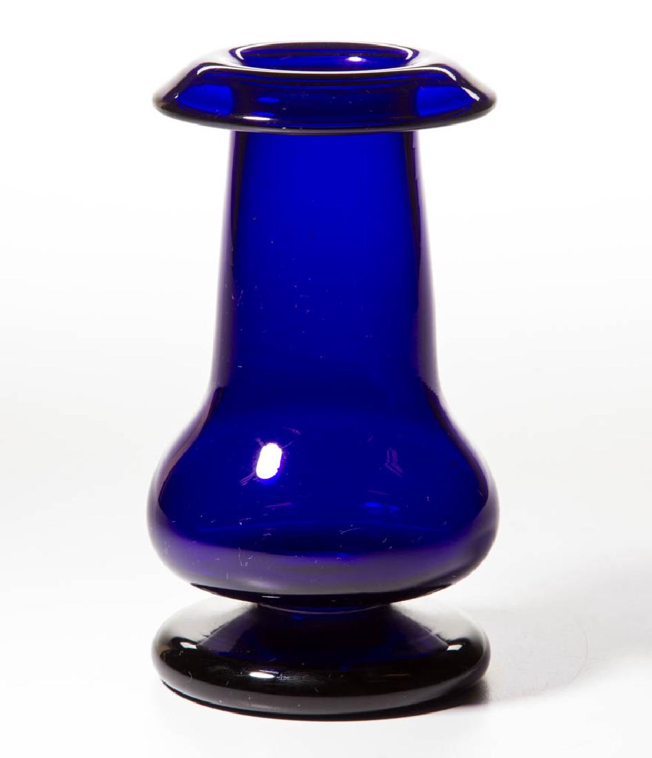 FREE-BLOWN LOW VASE (1 of 1)