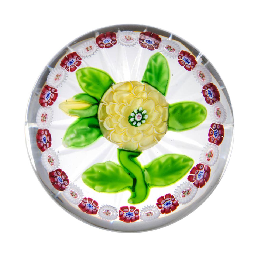 ANTIQUE BACCARAT CAMOMILE PAPERWEIGHT (1 of 1)