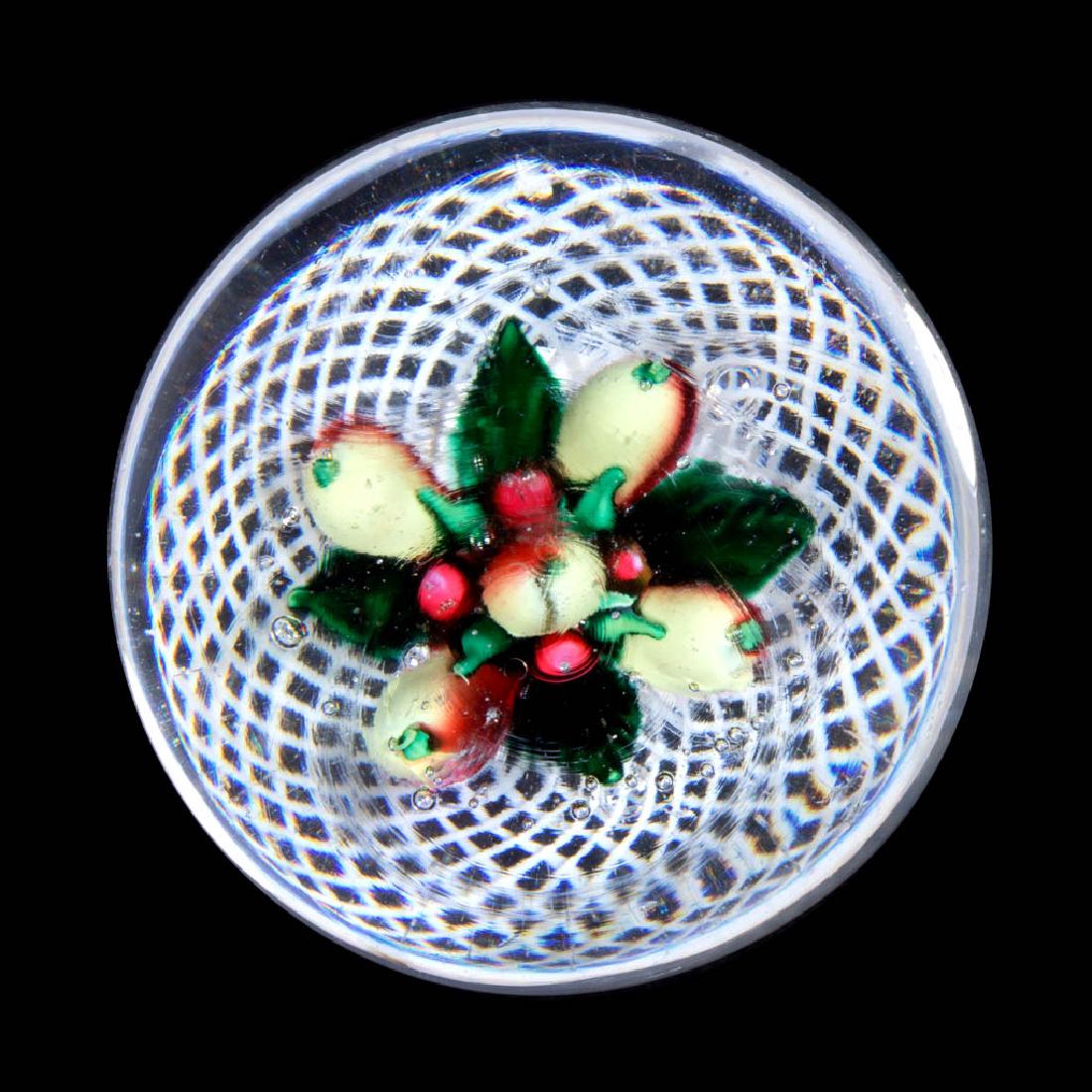 NEW ENGLAND FRUIT BOUQUET PAPERWEIGHT (1 of 1)