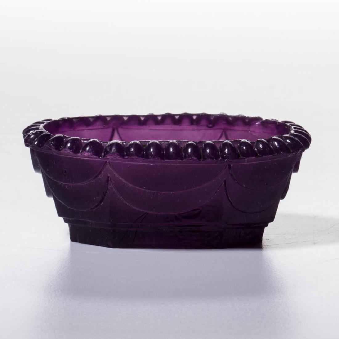 OO-31 VARIATION HEAVY DRAPE PRESSED OPEN SALT (1 of 1)