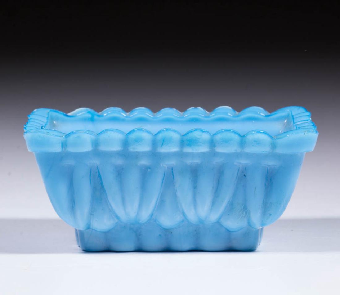 HEAVY RIBBED CURTAIN PRESSED OPEN SALT (1 of 1)