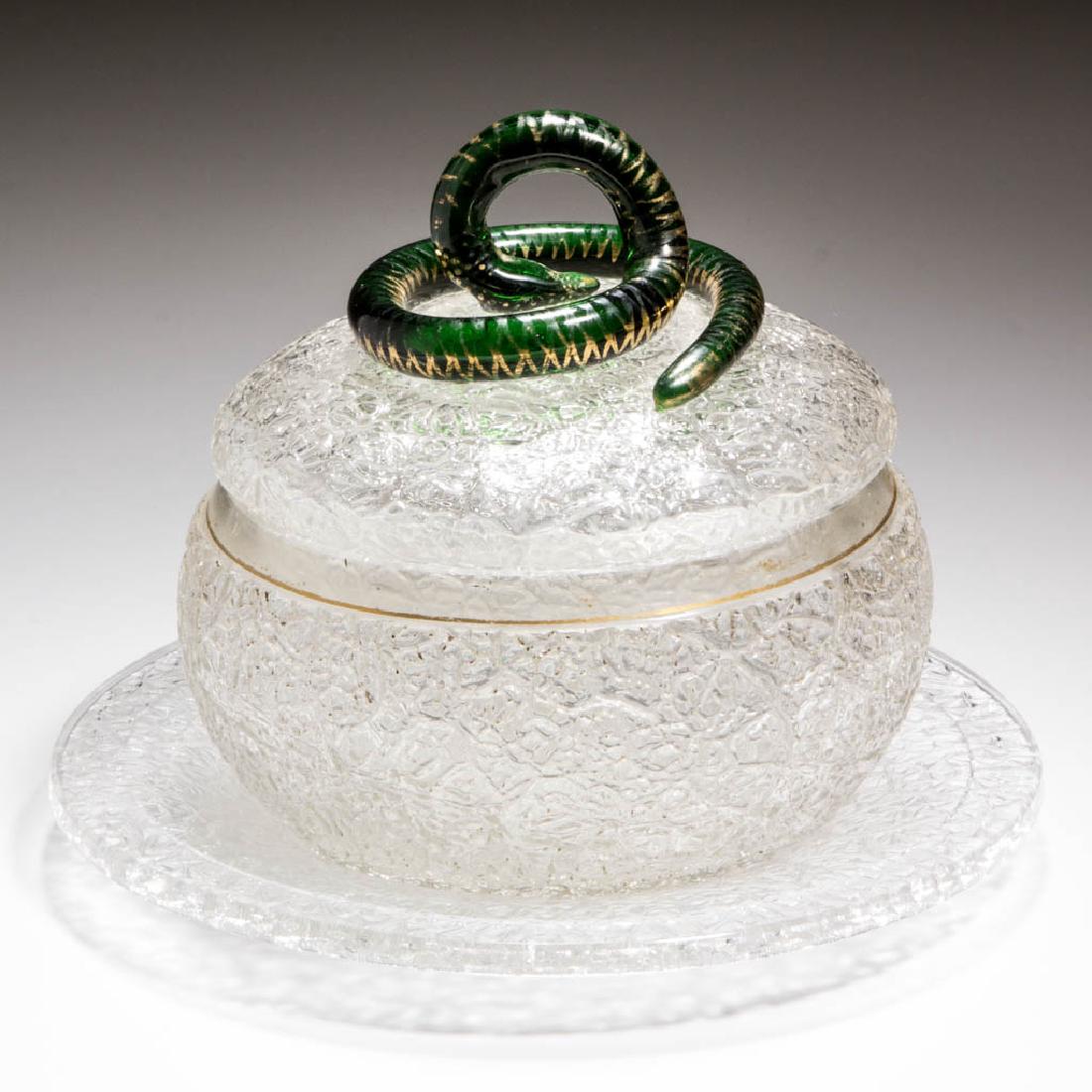 OVERSHOT WITH SERPENT POWDER BOX (1 of 1)