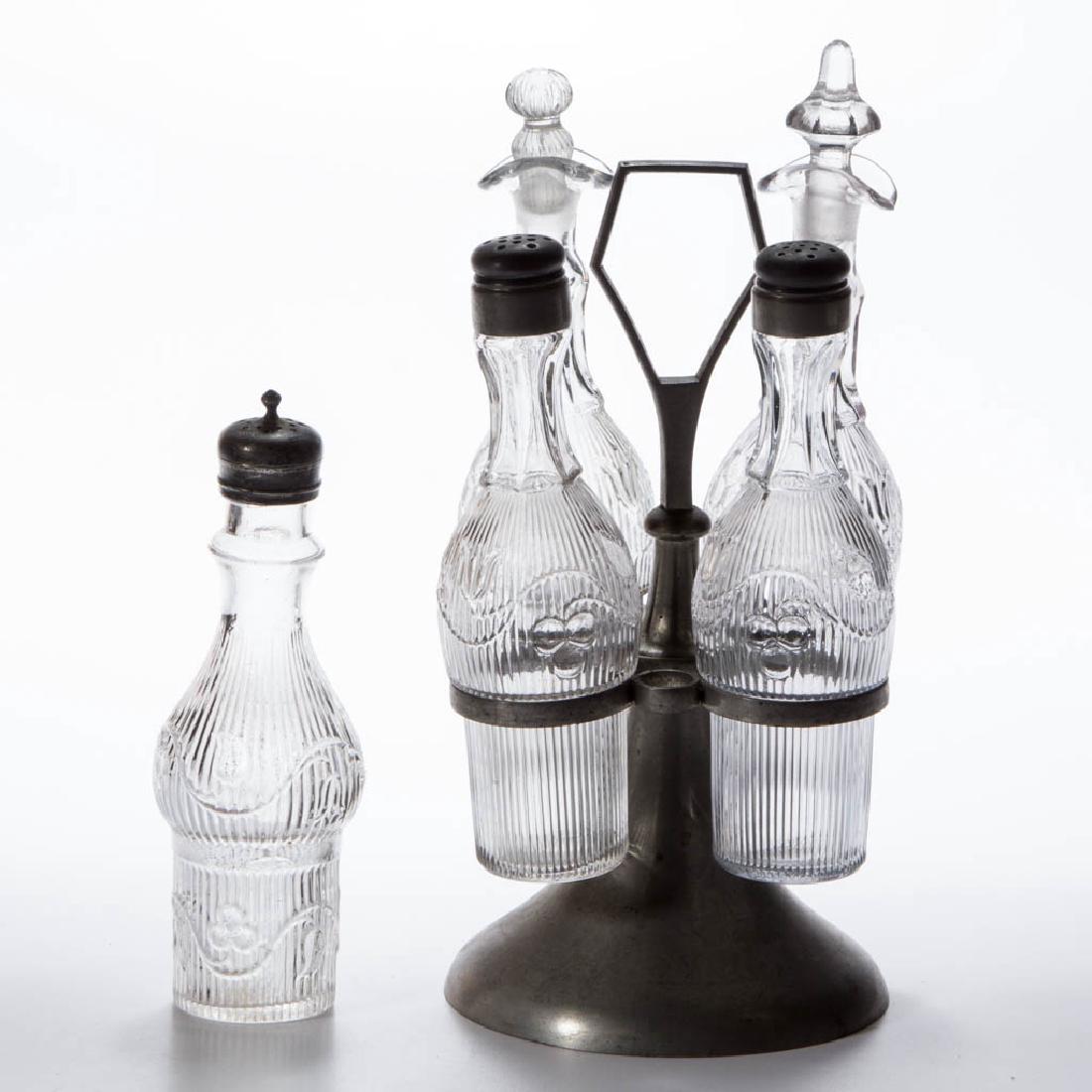 BELLFLOWER - SINGLE VINE BLOWN-MOLDED FOUR-BOTTLE (1 of 1)