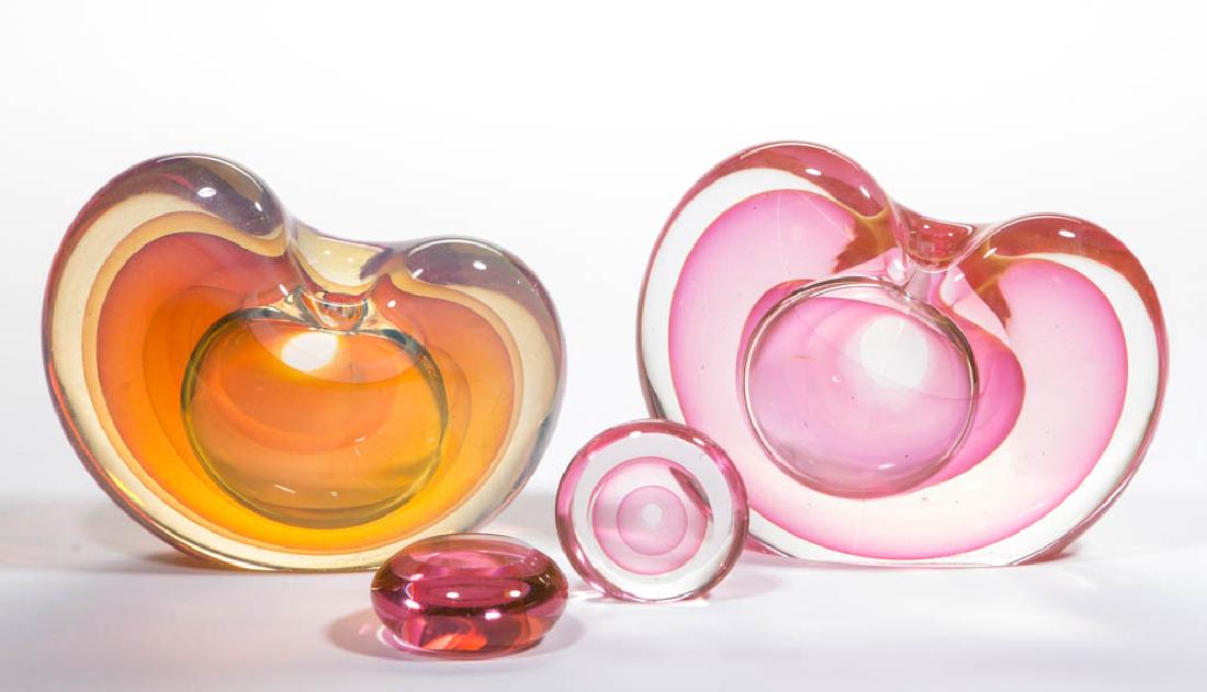 CHARLES WRIGHT STUDIO ART GLASS VASES, LOT OF TWO (1 of 1)