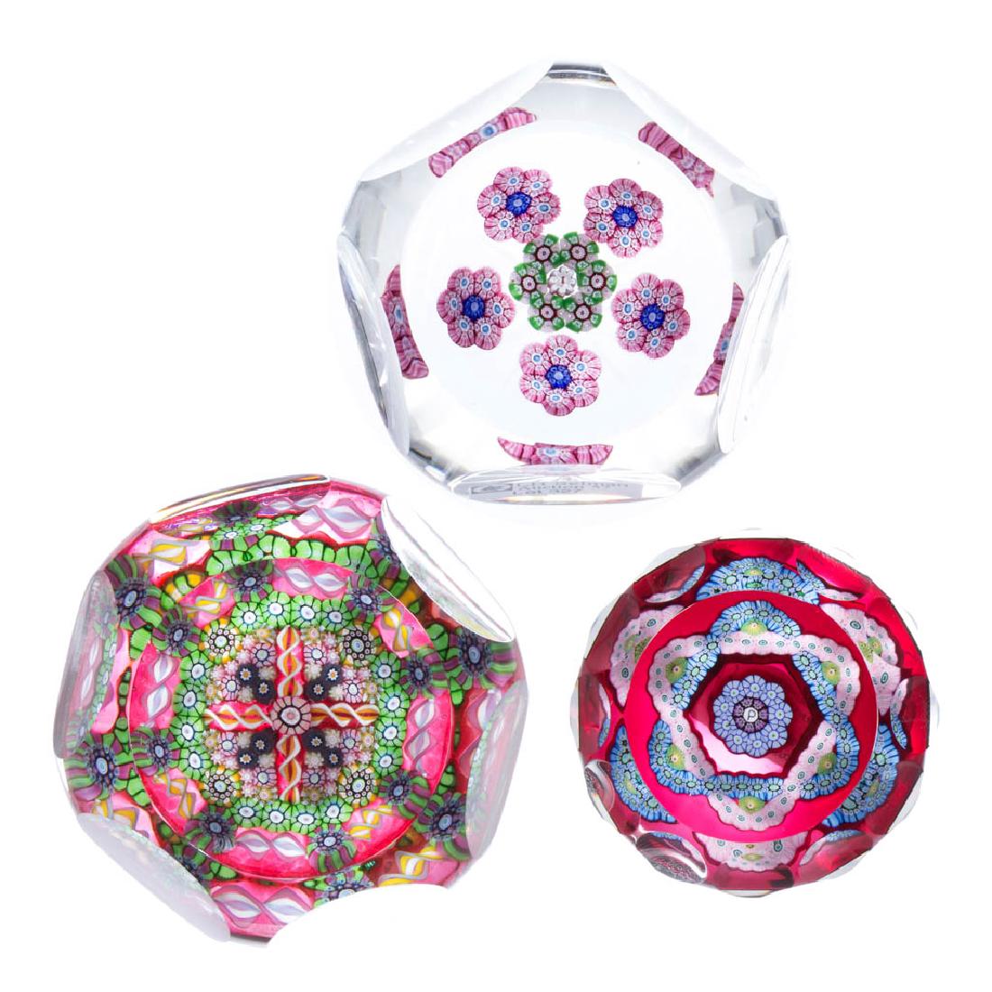CONTEMPORARY PERTHSHIRE MILLEFIORI PAPERWEIGHTS, LOT OF (1 of 4)
