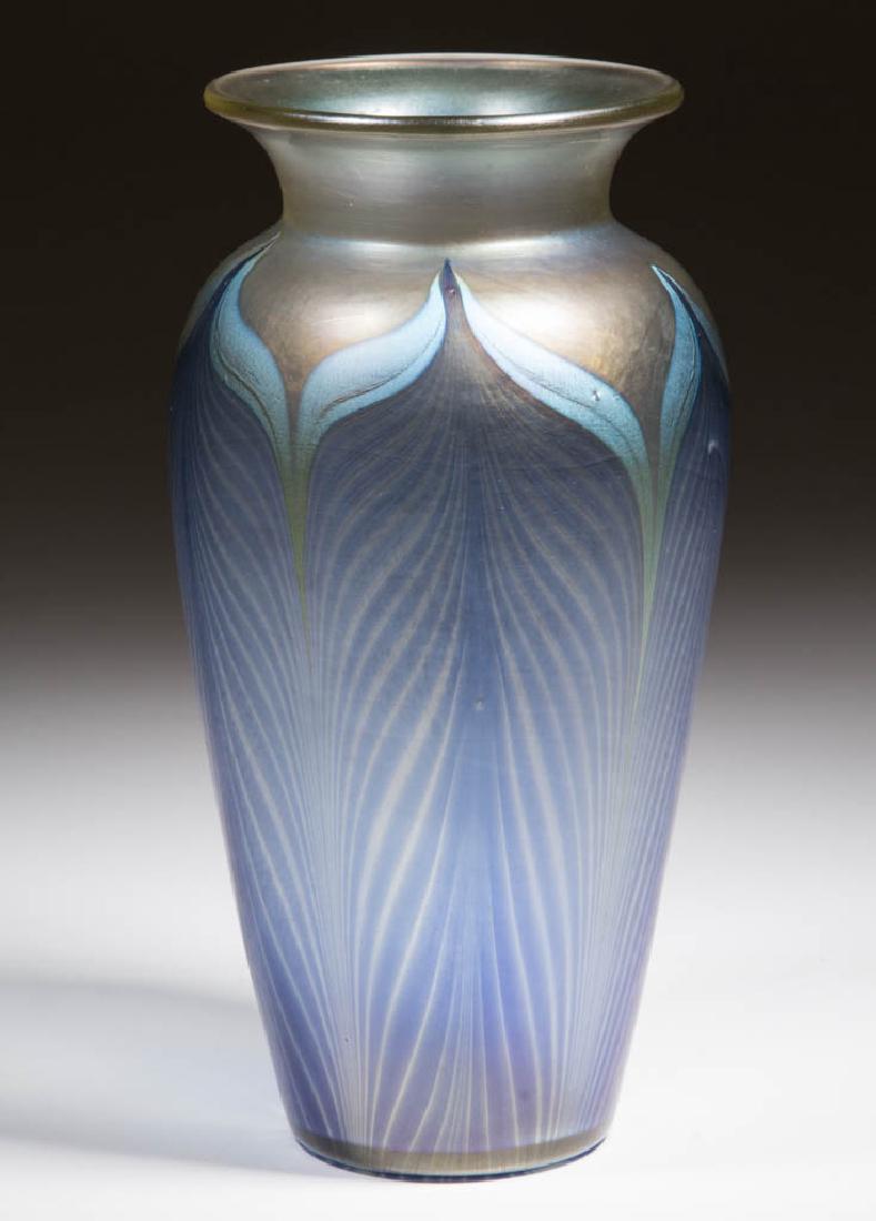 DURAND VERRE DE SOIE PULLED FEATHER ART GLASS VASE (1 of 2)