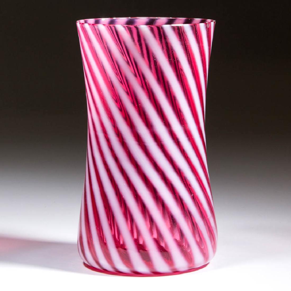 HOBBS NO. 325 / OPAL SWIRL CELERY VASE (1 of 1)