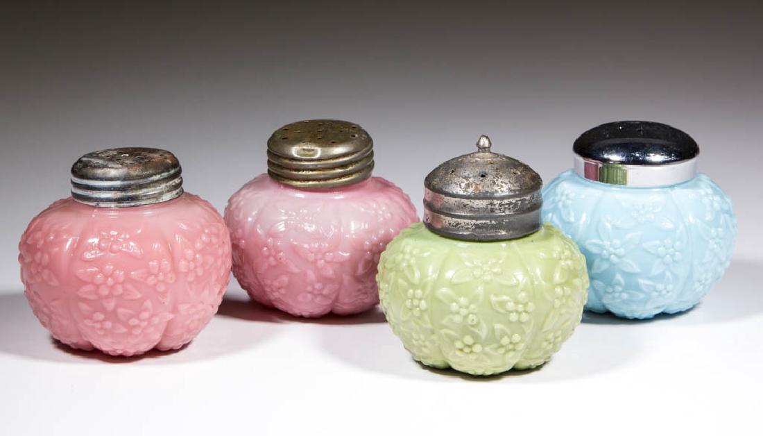 CHALLINOR'S FORGET-ME-NOT SALT AND PEPPER SHAKERS, LOT (1 of 1)