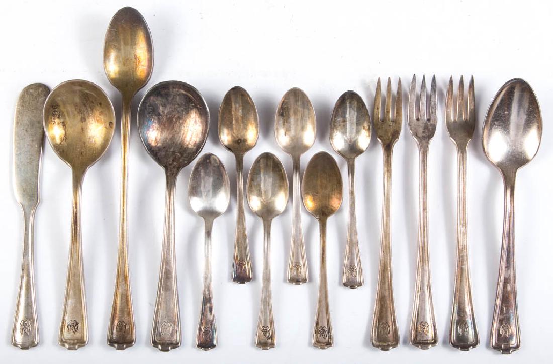 NORFOLK & WESTERN RAILROAD SILVER-PLATED FLATWARE, LOT (1 of 1)