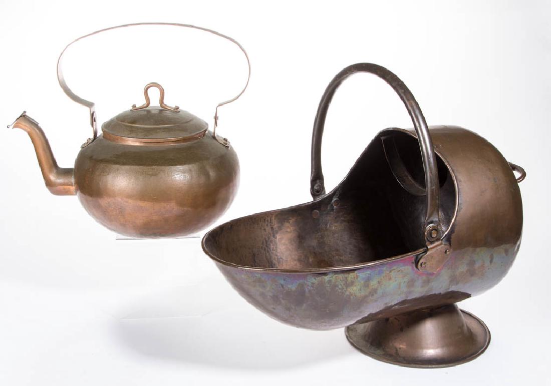 ASSORTED COPPER HEARTH / KITCHEN ARTICLES, LOT OF TWO (1 of 1)
