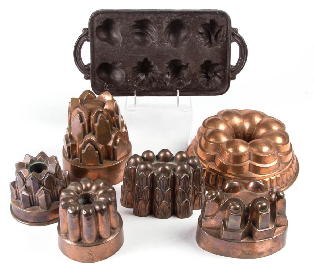 ASSORTED COPPER AND IRON CAKE / JELLY MOLDS, LOT OF (1 of 1)