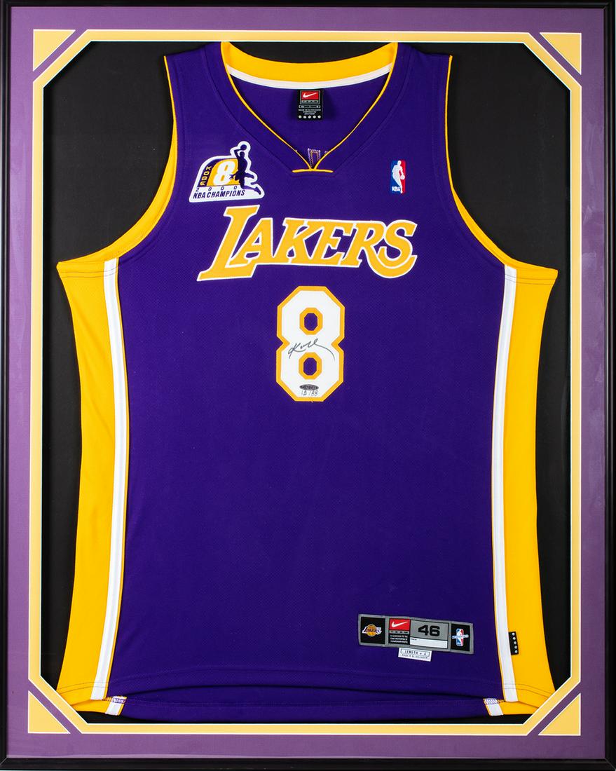 kobe bryant jersey autographed