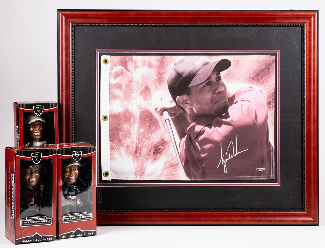 Tiger Woods Signed Screened Pin Flag, Set of 3 Nike: Tiger Woods Signed Screened Pin Flag, Set of 3 Nike Tiger Woods Bobble Heads MIB and Billy Casper Signed Presentation (1975-) One of the greatest golfers in history holding a number of records includi