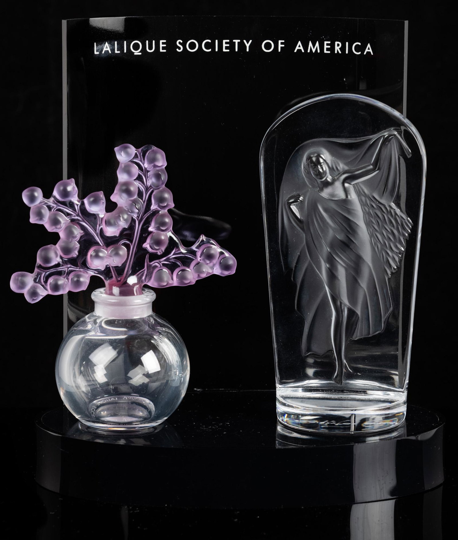 Lalique Society of America Issues: Hestia Paper Weight (1 of 1)