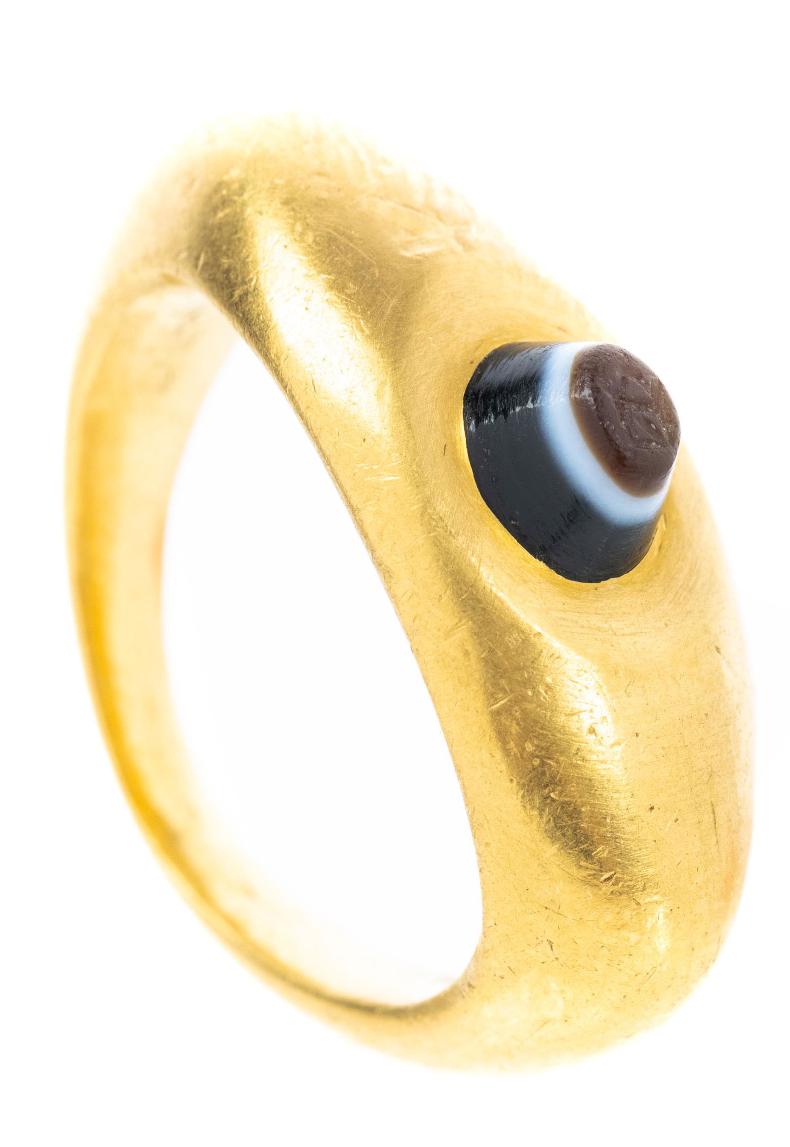Exceptional Ancient Roman Gold Ring with Banded Agate (1 of 1)