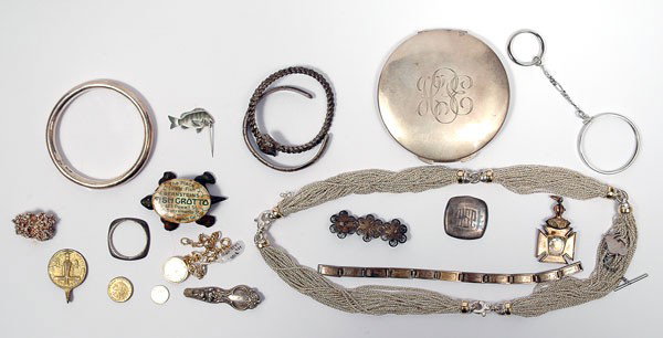 Collection of Miscellaneous Silver, White Metal, Y: Collection of Miscellaneous Silver, White Metal, Yellow Metal Jewelry Items. Including a large silver compact; a multi stand silver necklace; numerous white & yellow metal pendants, bezels. Estimated 