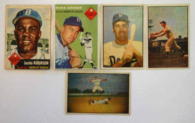 5 Brooklyn Dodgers Bowman - Topps Baseball Cards: Jackie Robinson, Duke Snider, Pee Wee Reese, & Gil Hodges.