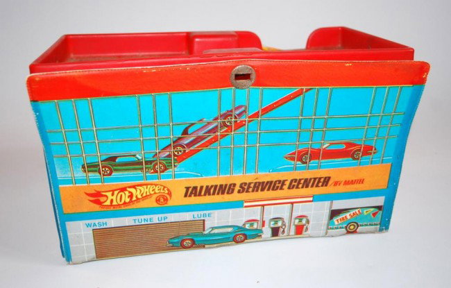 1969 Hot Wheels Talking Service Center: Rare, not in working condition