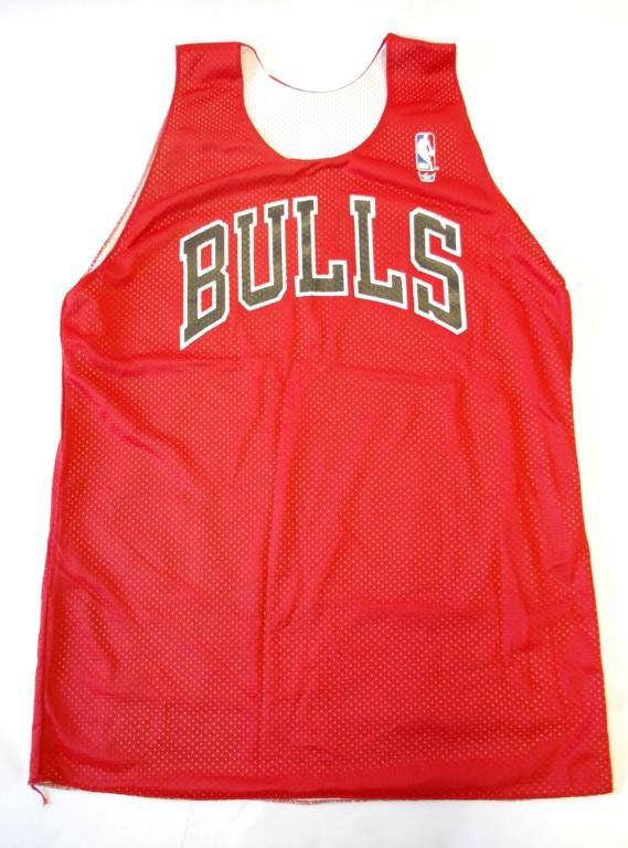 6: Michael Jordan Worn Chicago Bulls 