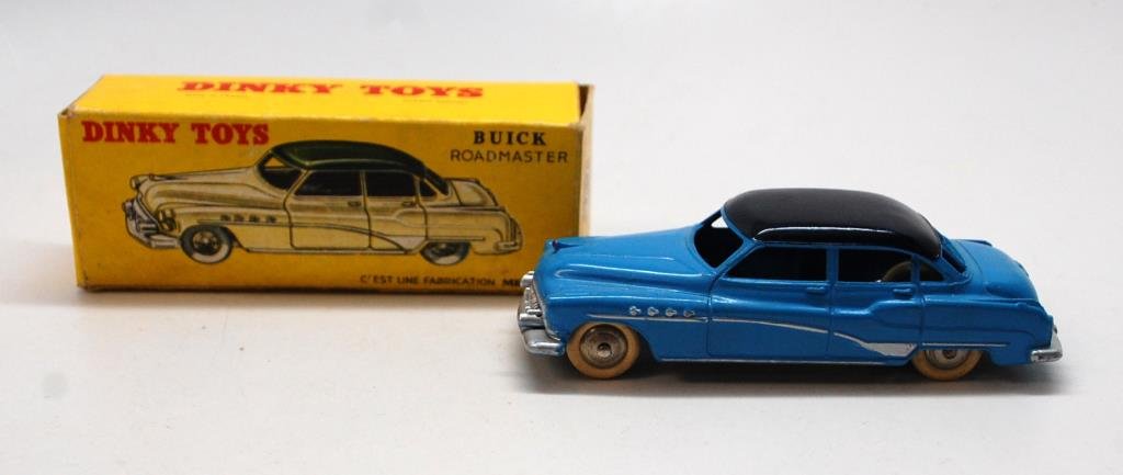 Dinky Toys Buick Roadmaster with Box: Meccano