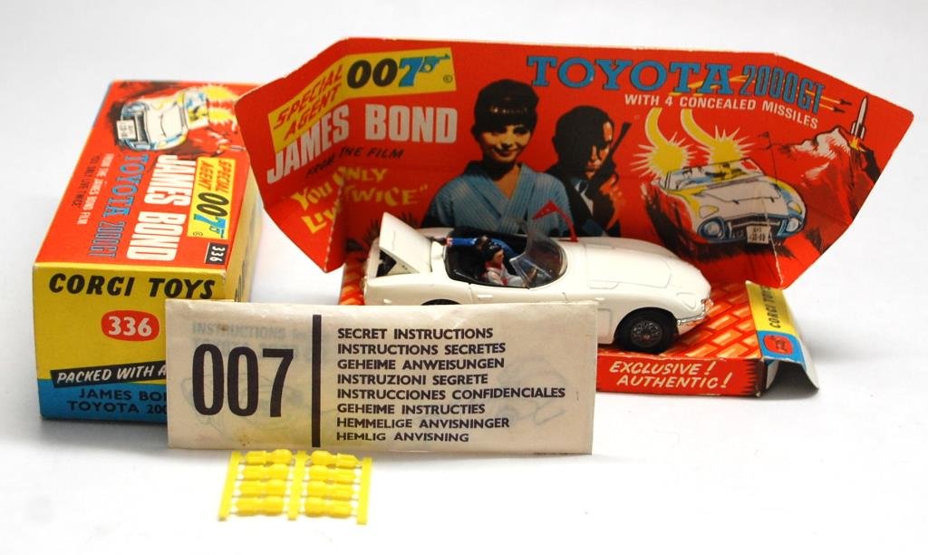 Corgi Toys James Bond Toyota 2000 GT: with Box. "You Only Live Twice" no. 336 with unopened secret instructions packet and missiles