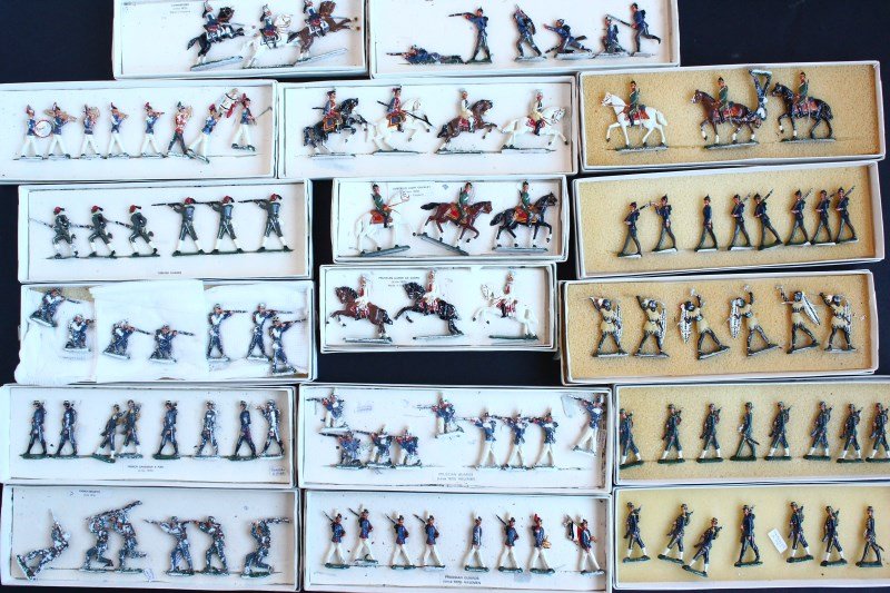 Large Quantity of Lead Toy Soldiers and Warriors, (1 of 7)