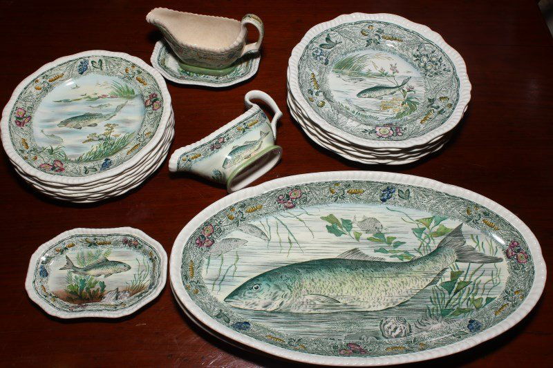 Copeland Spode Part Fish Service (1 of 1)