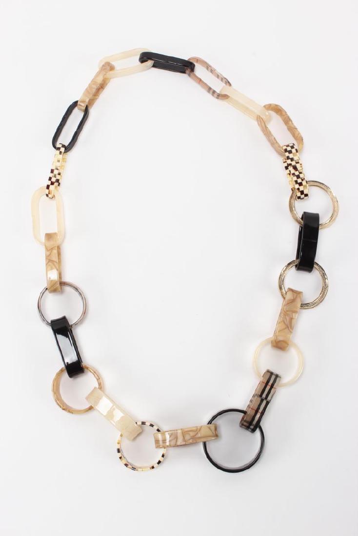 Ladies Vintage Link Necklace,: set with two diamante rings to the back with alternating chain links in opaque beige and white, black, tartan and check pattern, length approx. 1m