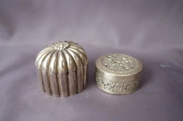 Sterling Silver Pill Box and Cover, together: with another silver pill box, (2)