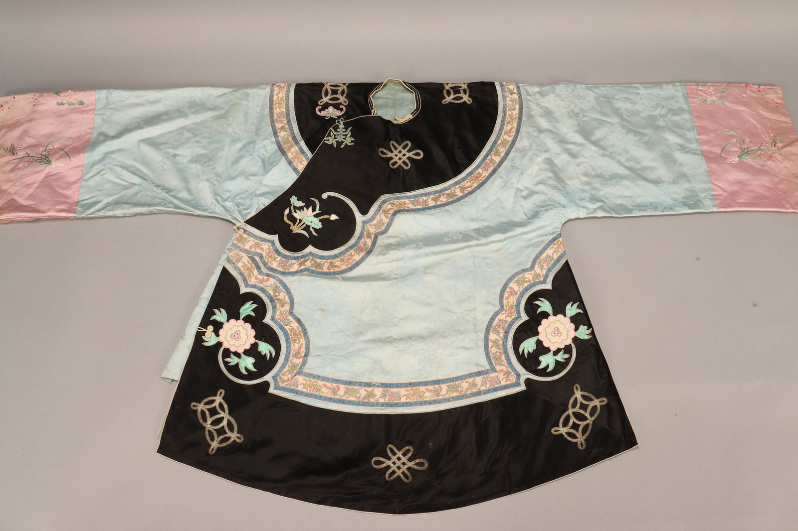 Chinese Late Qing Dynasty Pale Blue Satin Damask (1 of 16)