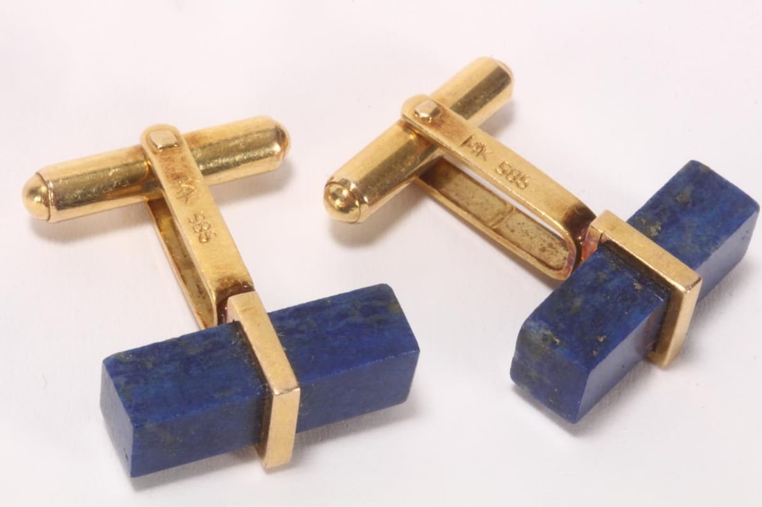 Classy Gents 14ct Gold and Lapis Lazuli Cufflinks, (1 of 2)