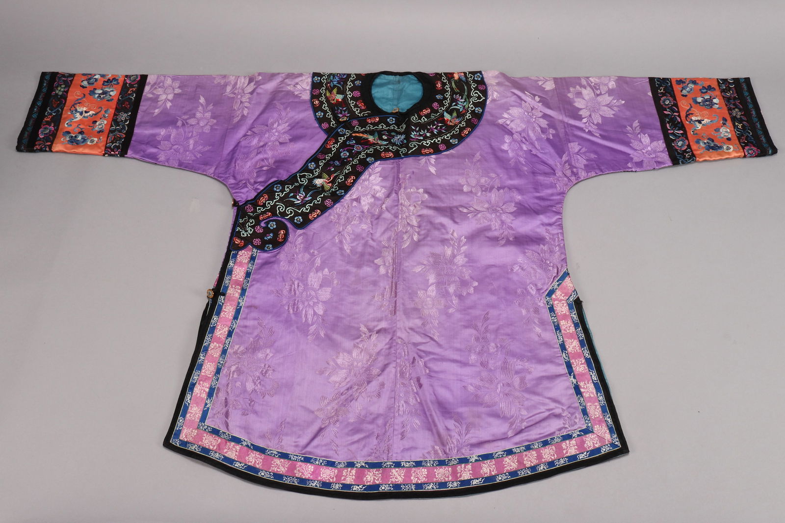 Chinese Qing Dynasty Purple Damask Silk Jacket, (1 of 13)