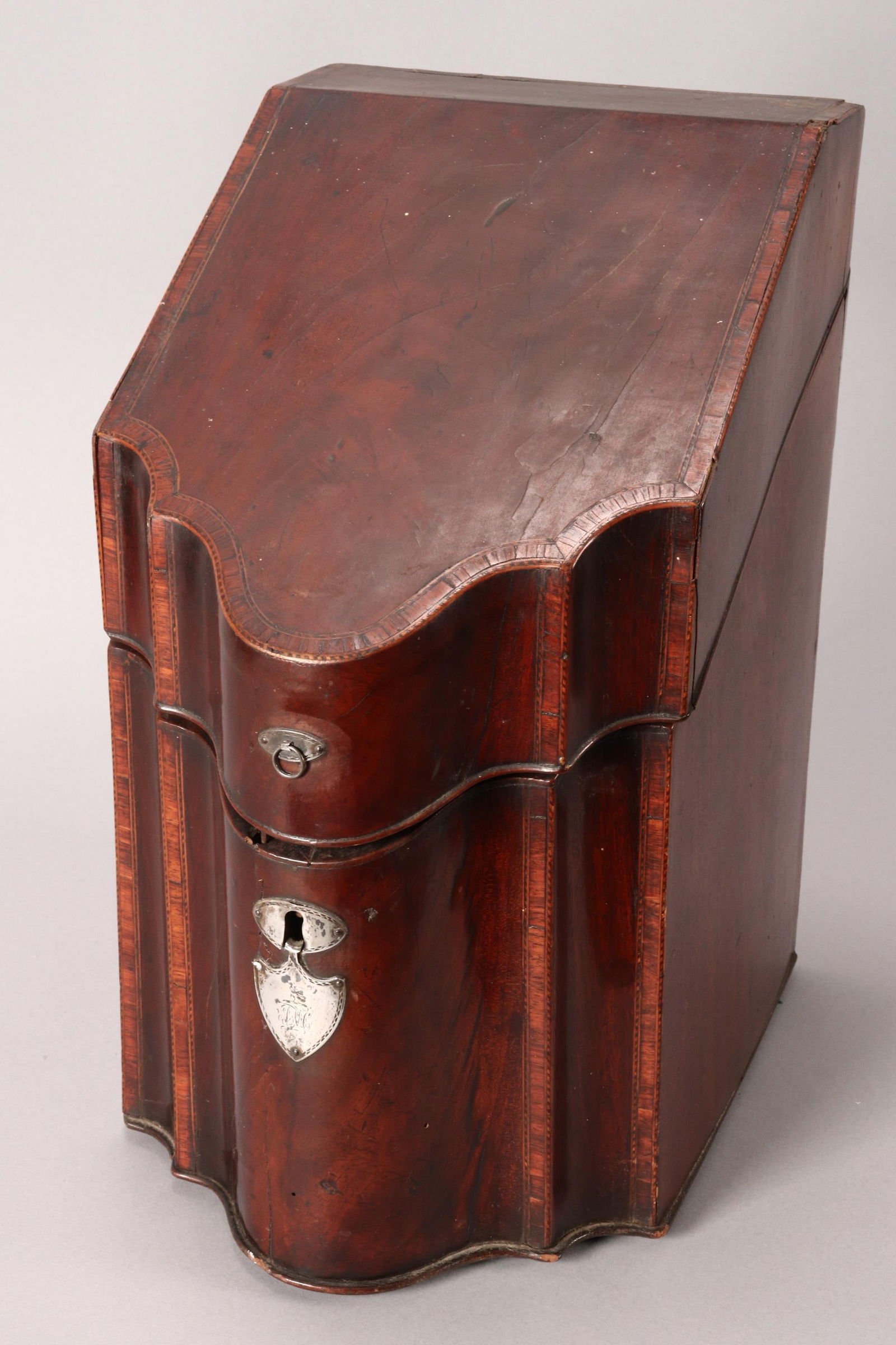 Georgian Mahogany Knife Box, (1 of 4)