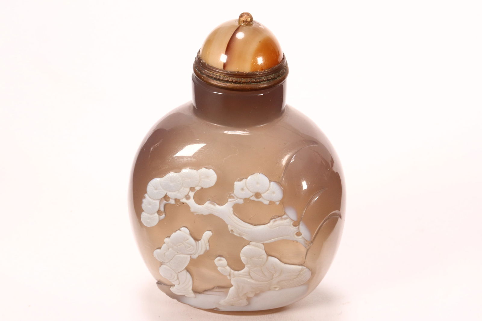 Chinese Agate Snuff Bottle and Stopper, (1 of 6)