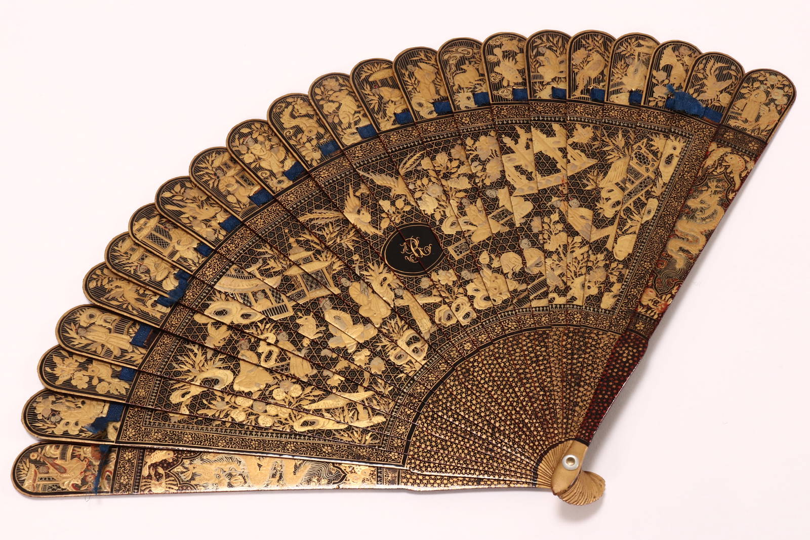 19th Century Chinese Export Gold Lacquer Fan,