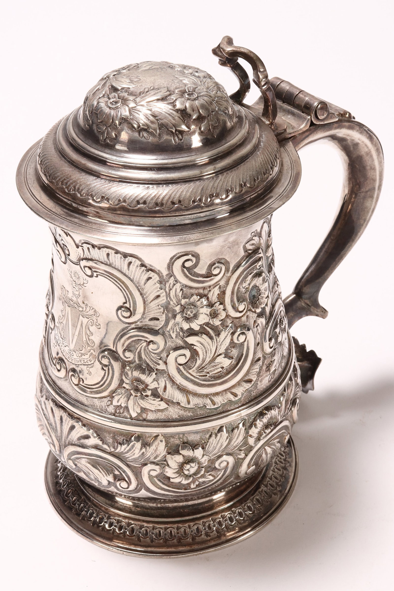 Large George II Sterling Silver Lidded Tankard, (1 of 6)