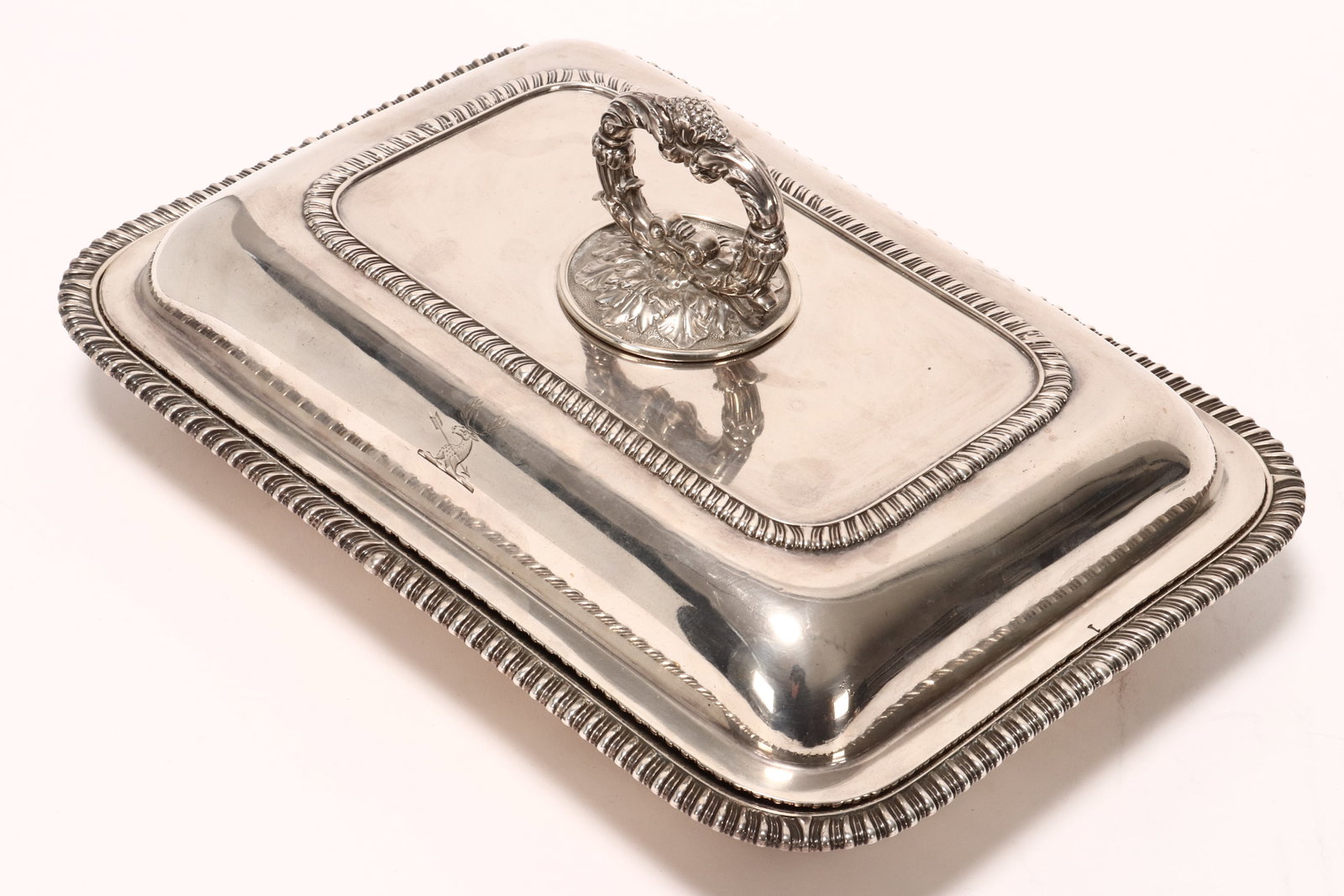 Exceptional George IV Paul Storr Sterling Silver Entree Dish and Cover, (1 of 7)