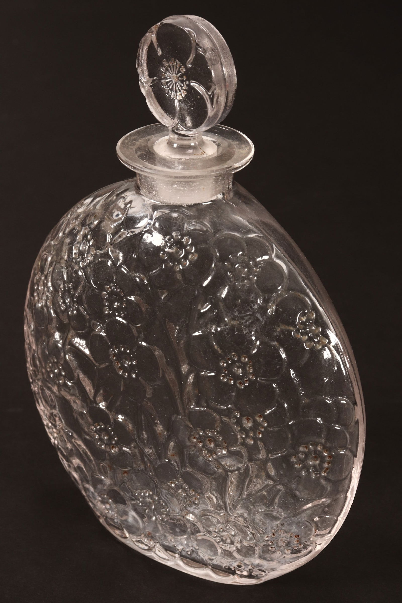 Rene Lalique 'Le Lys' Perfume Bottle, c.1925, (1 of 4)