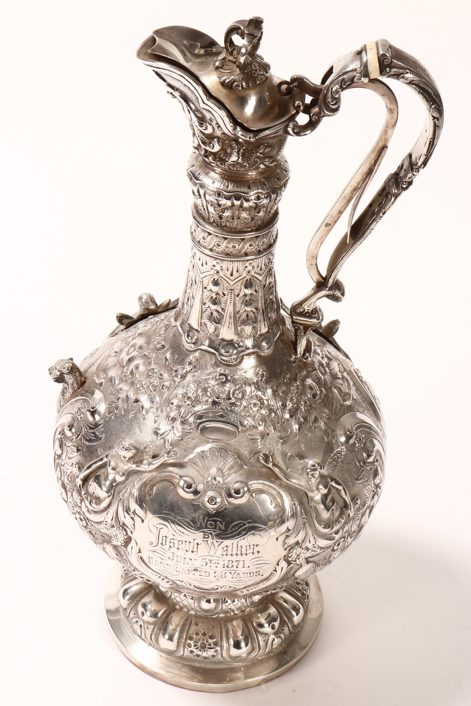 Impressive Irish Victorian Sterling Silver Armada Ewer, (1 of 20)
