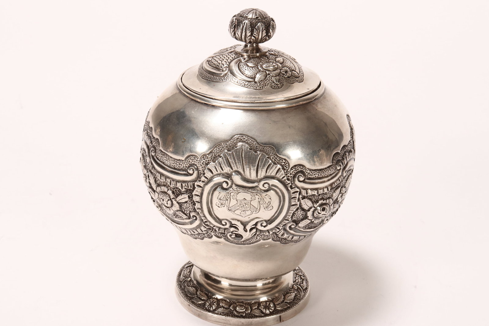 George III Sterling Silver Tea Caddy, (1 of 10)