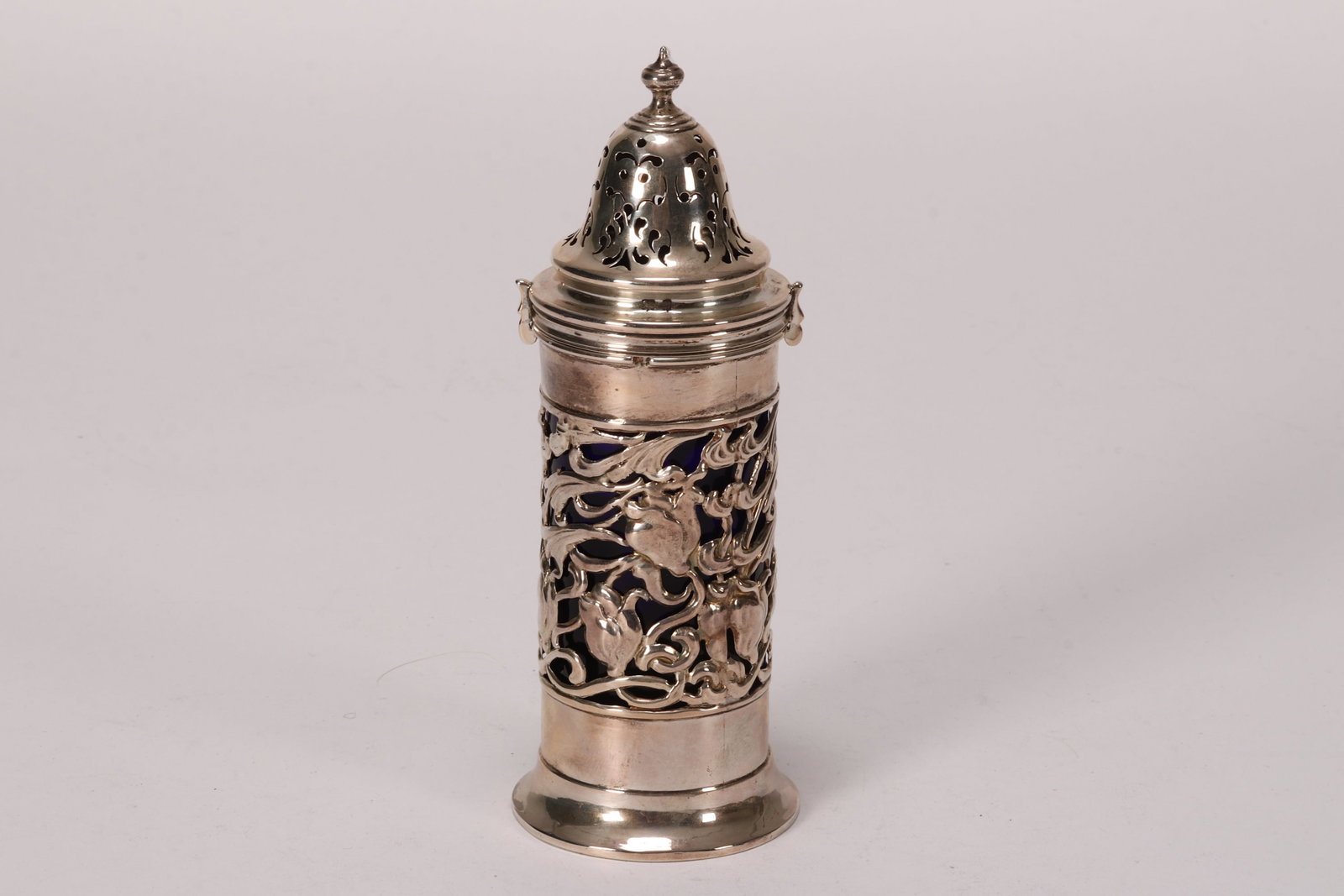 Edwardian Sterling Silver Sugar Caster, (1 of 6)