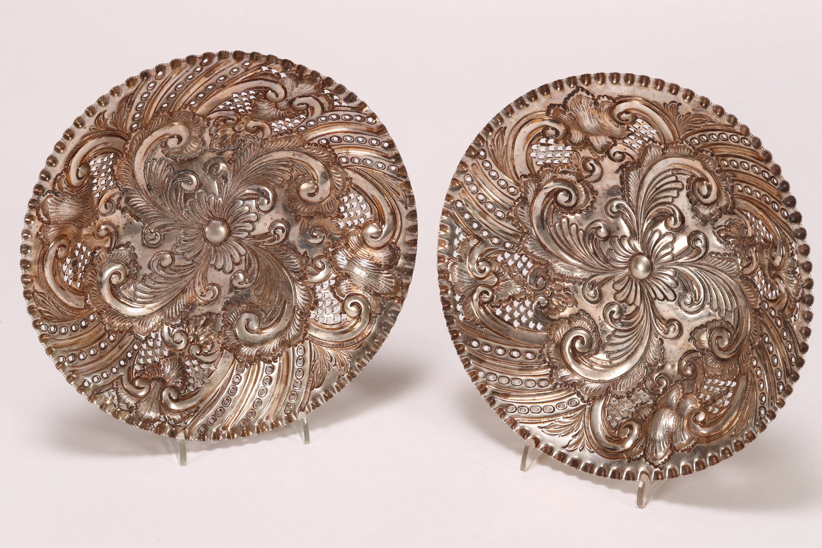 Pair of Late Victorian Sterling Silver Bowls, (1 of 5)