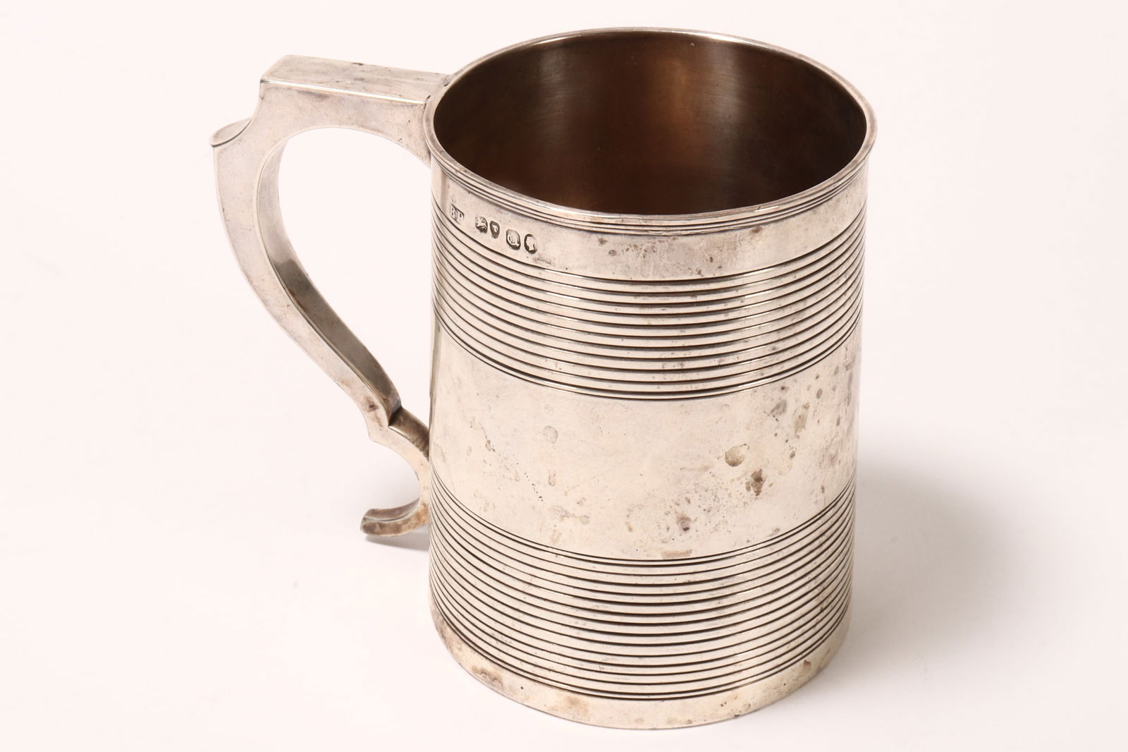 Victorian Sterling Silver Tankard, (1 of 5)